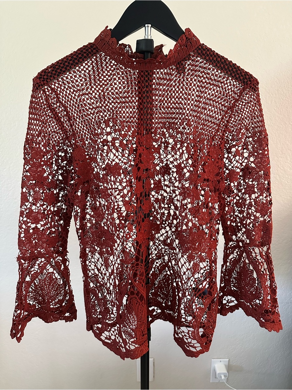 BOLD elements Rust Crochet Blouse Size Medium NWT